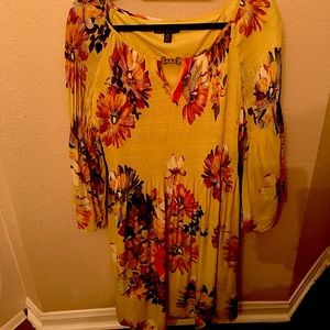 Beautiful YELLOW Flowered SUNDRESS